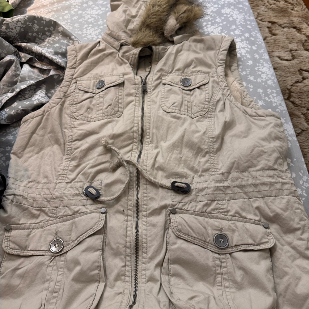 Ladies vest